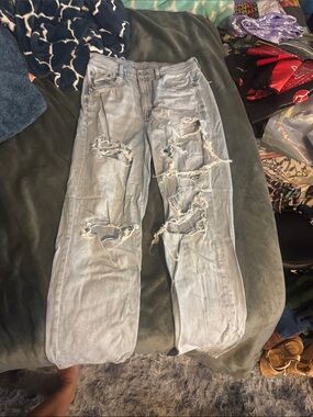 American Eagle Outfitters Light Blue Washed Denim Jeans